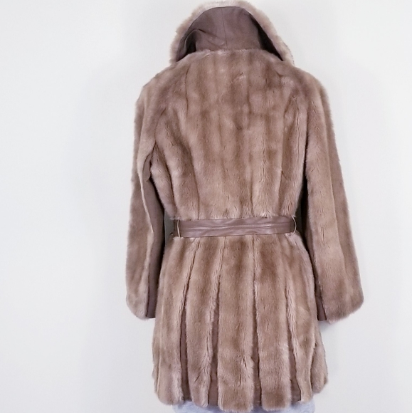 Tissavel Faux Fur Coat with Inset Leather Pleats ! - Picture 4 of 6